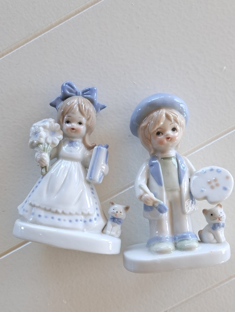 Vintage Porcelain Boy & Girl Figurines With Cats Mini Decorative Pair